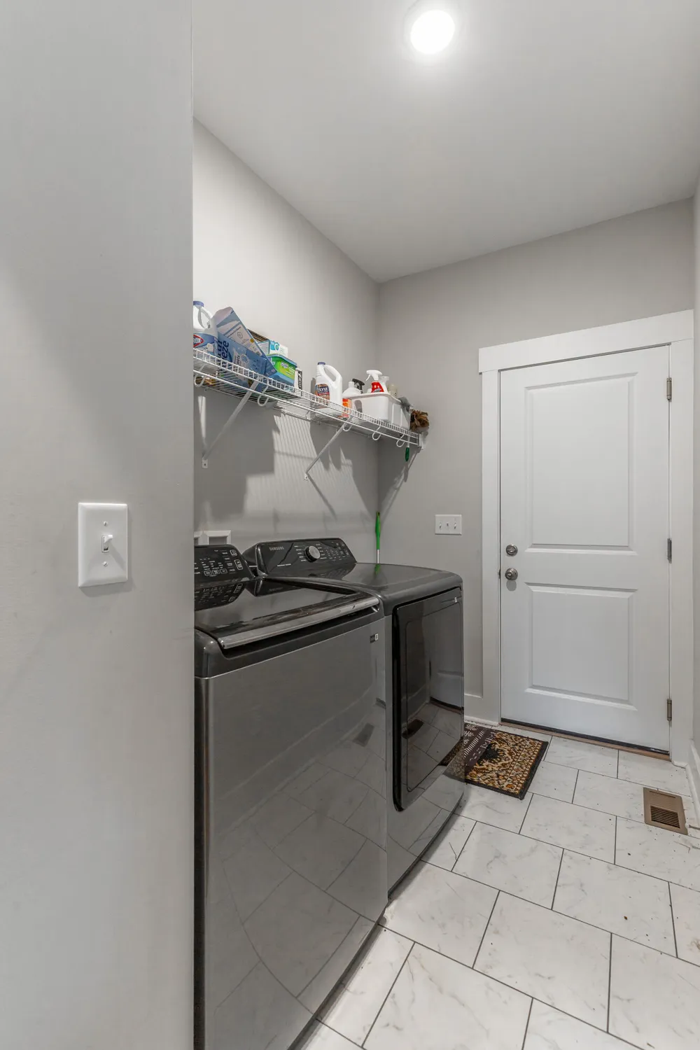 7273 Ron Road Ooltewah, TN 37363
