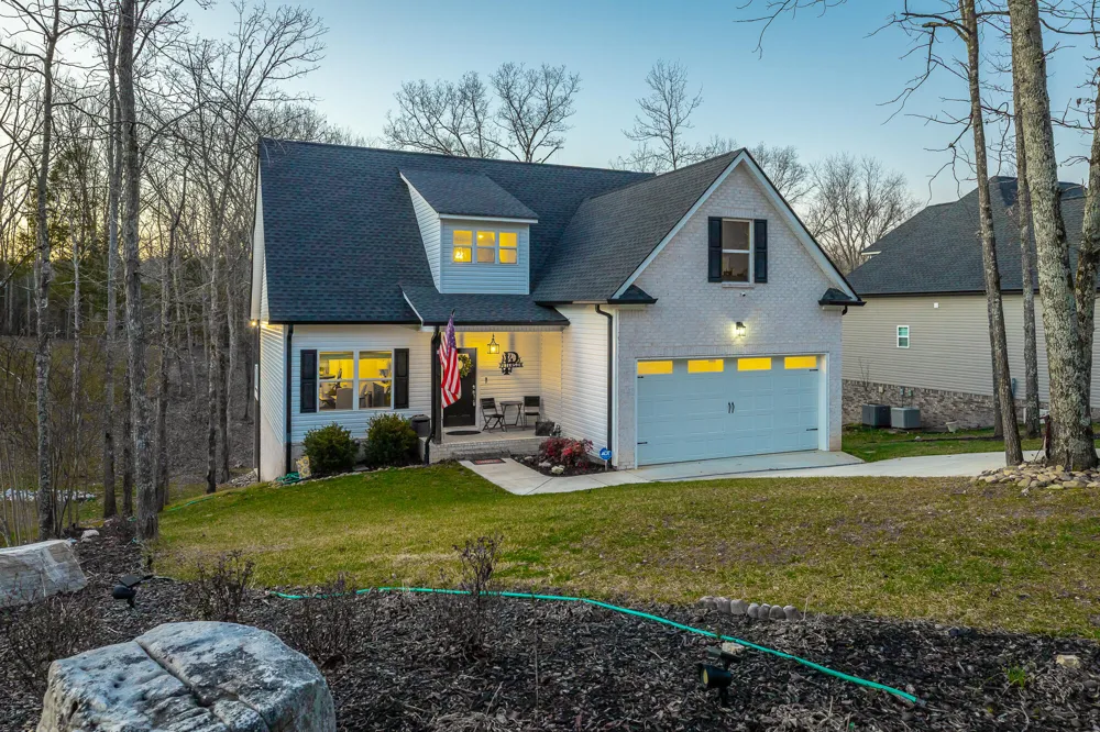 7273 Ron Road Ooltewah, TN 37363