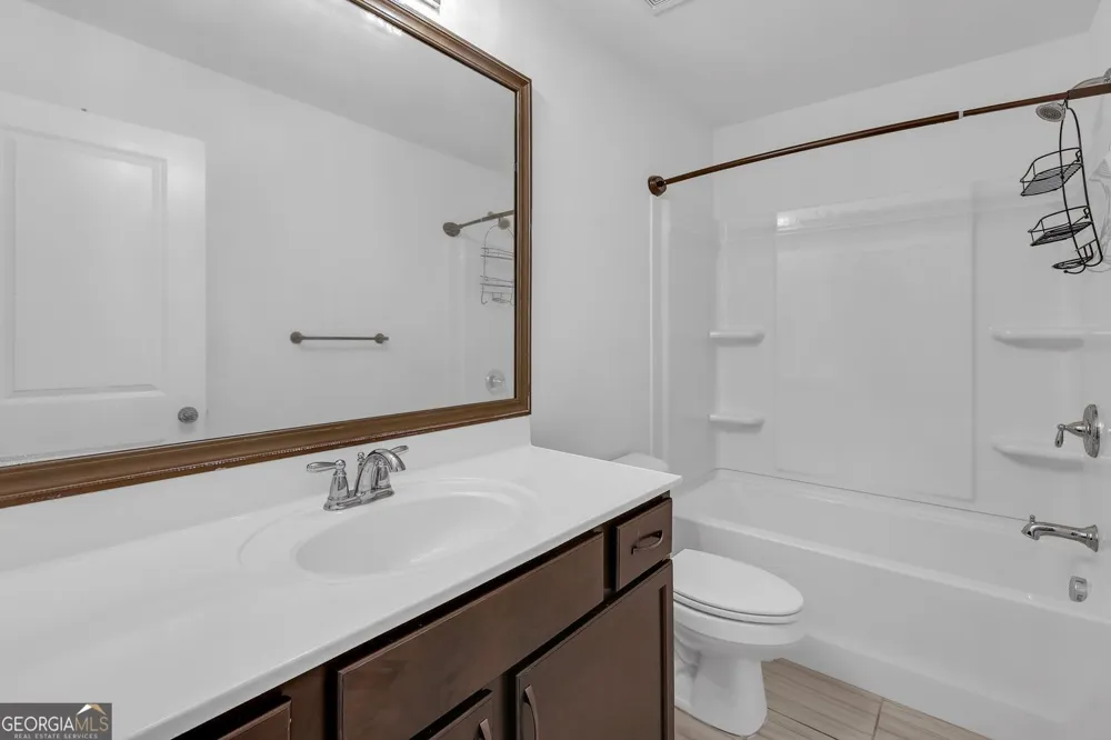 2662 Stonekey BND Lithonia, GA 30058