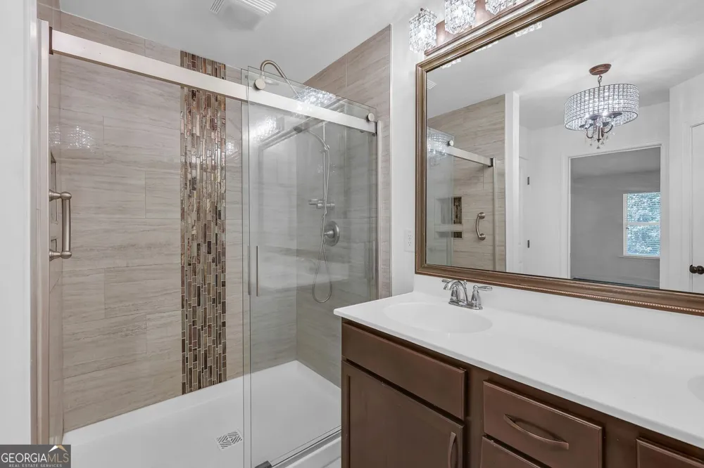2662 Stonekey BND Lithonia, GA 30058
