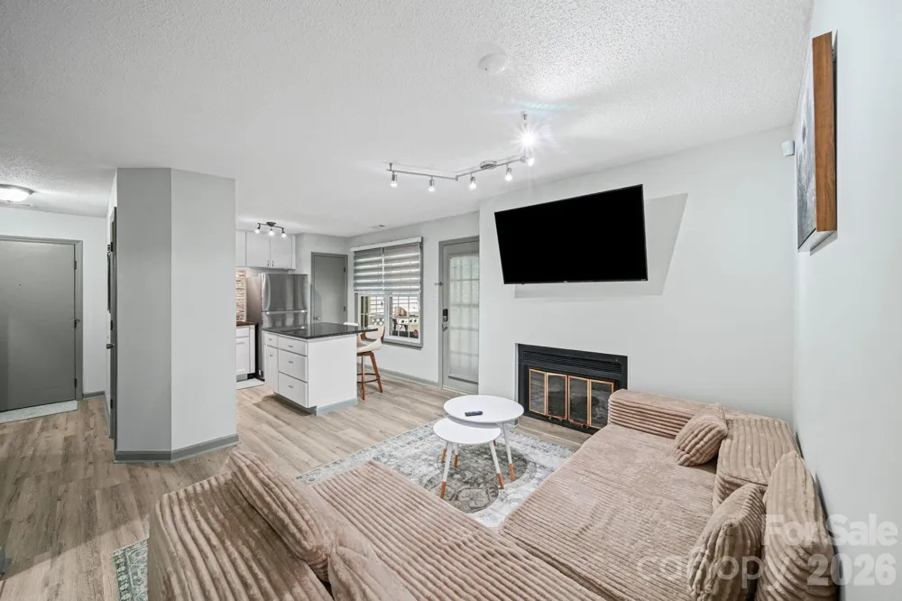 503 Gooseneck Drive #B2 Cary, NC 27513