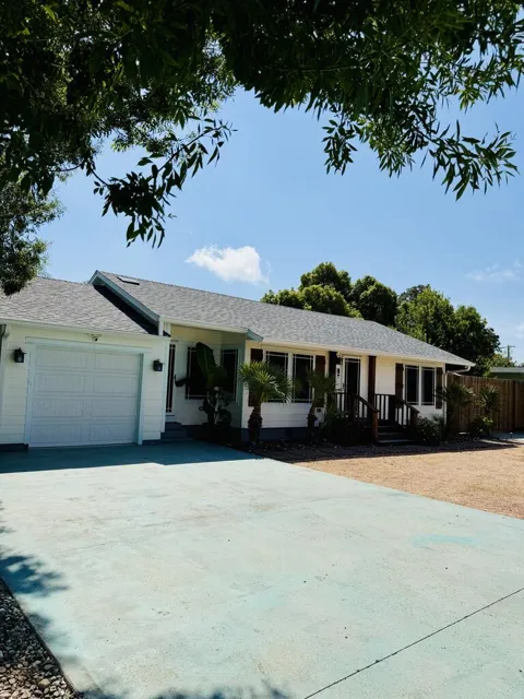 202 S Seventh
