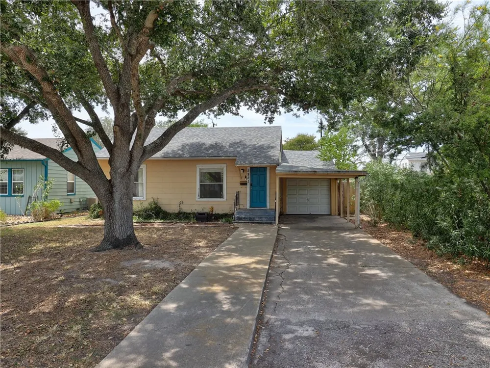 2821 Topeka Street Corpus Christi, TX 78404