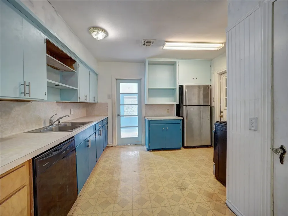 2821 Topeka Street Corpus Christi, TX 78404