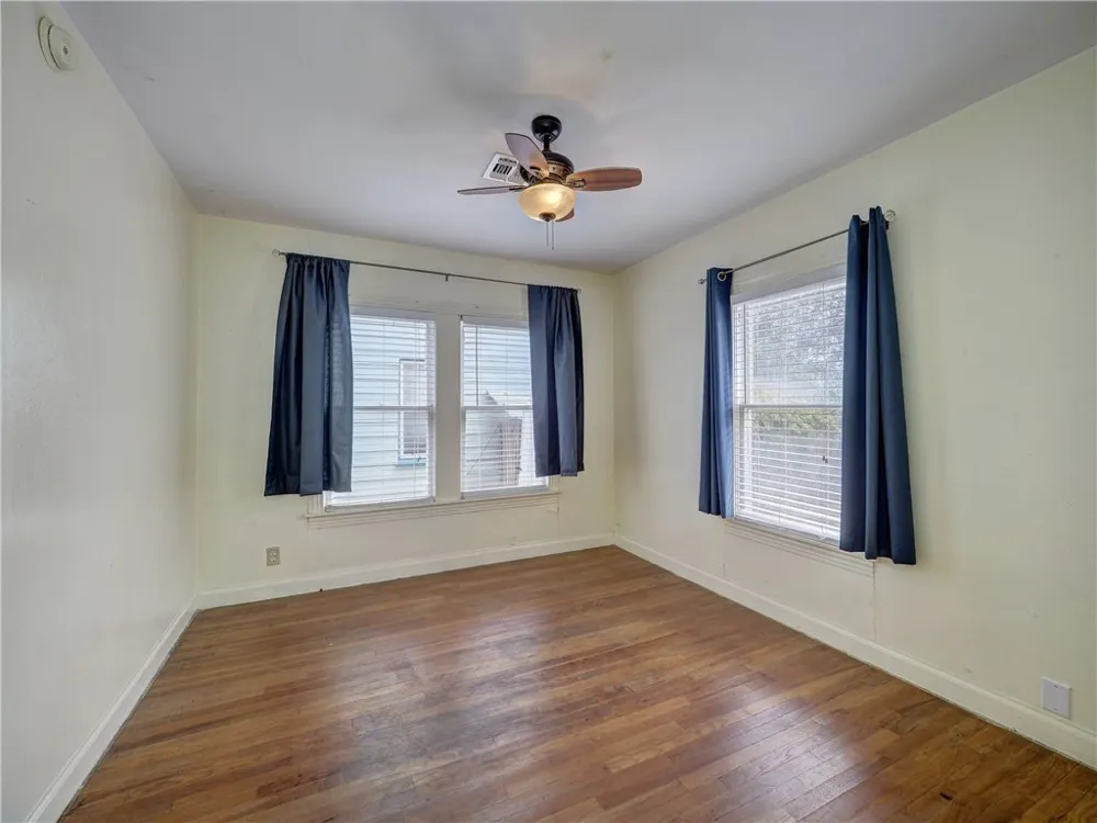 2821 Topeka Street Corpus Christi, TX 78404
