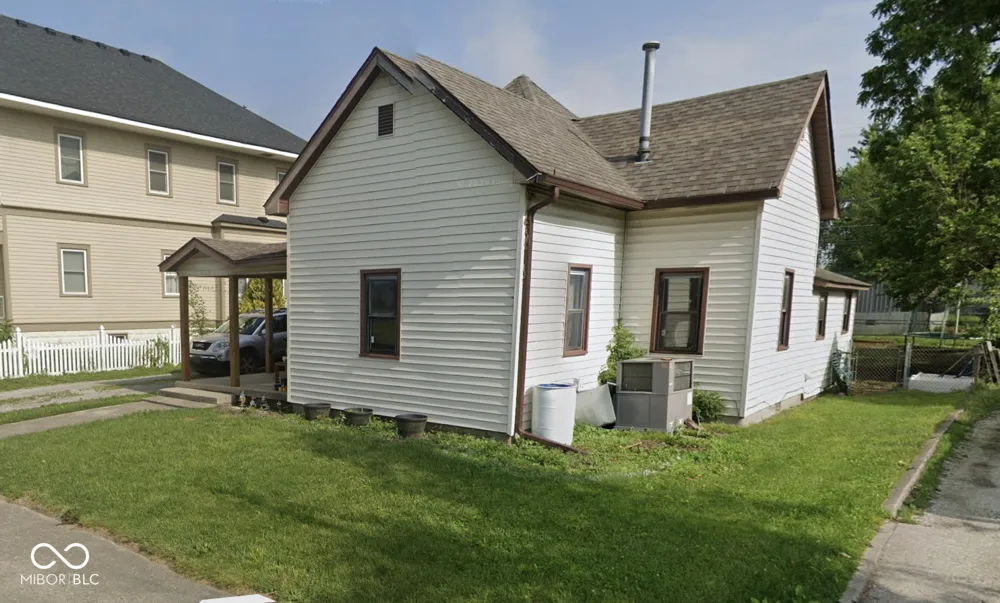 204 E Sherman Street Windfall, IN 46076
