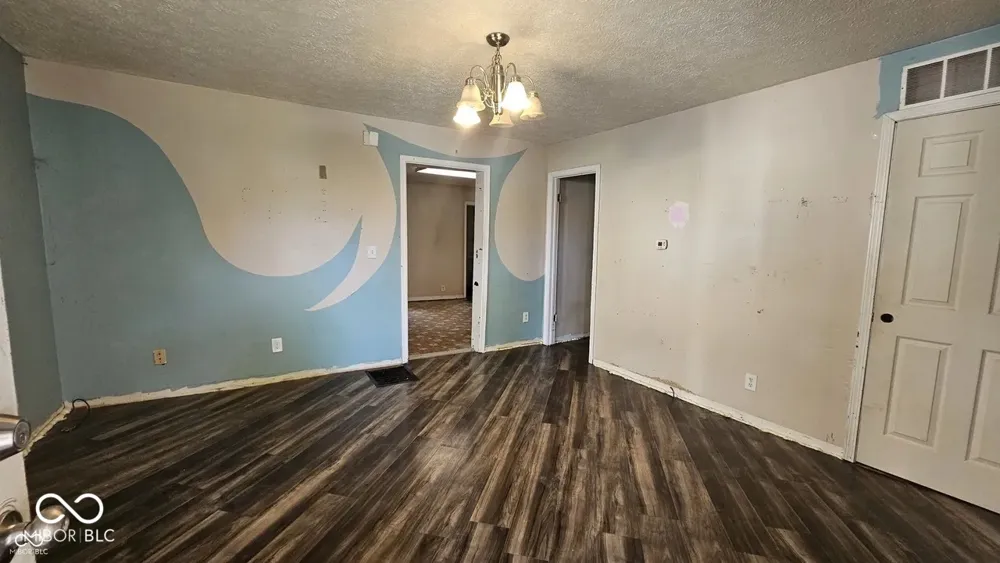 204 E Sherman Street Windfall, IN 46076