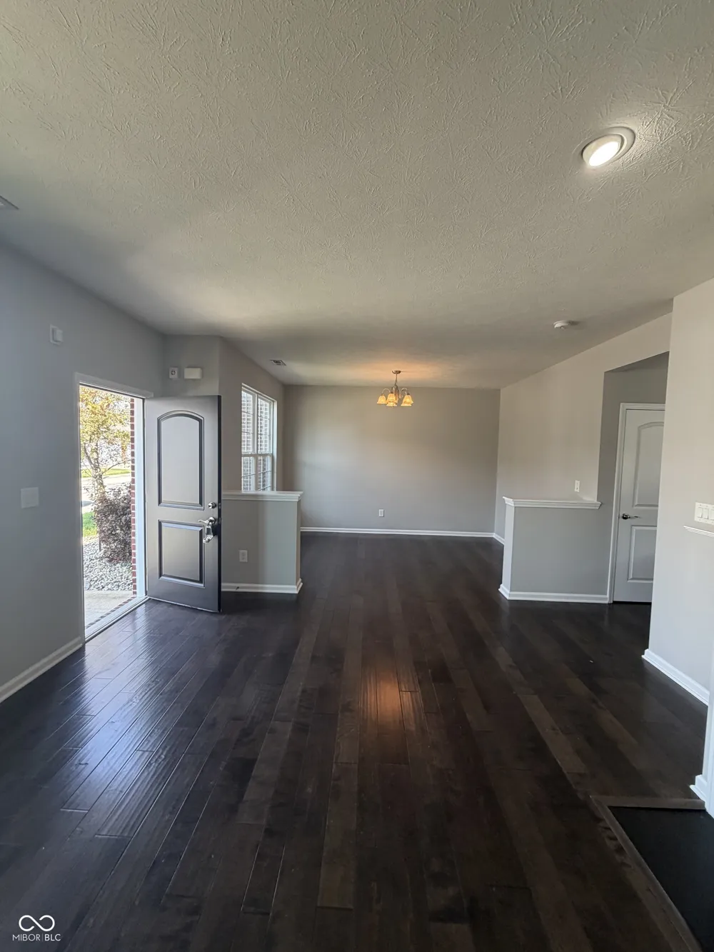 9681 Angelica Drive Noblesville, IN 46060