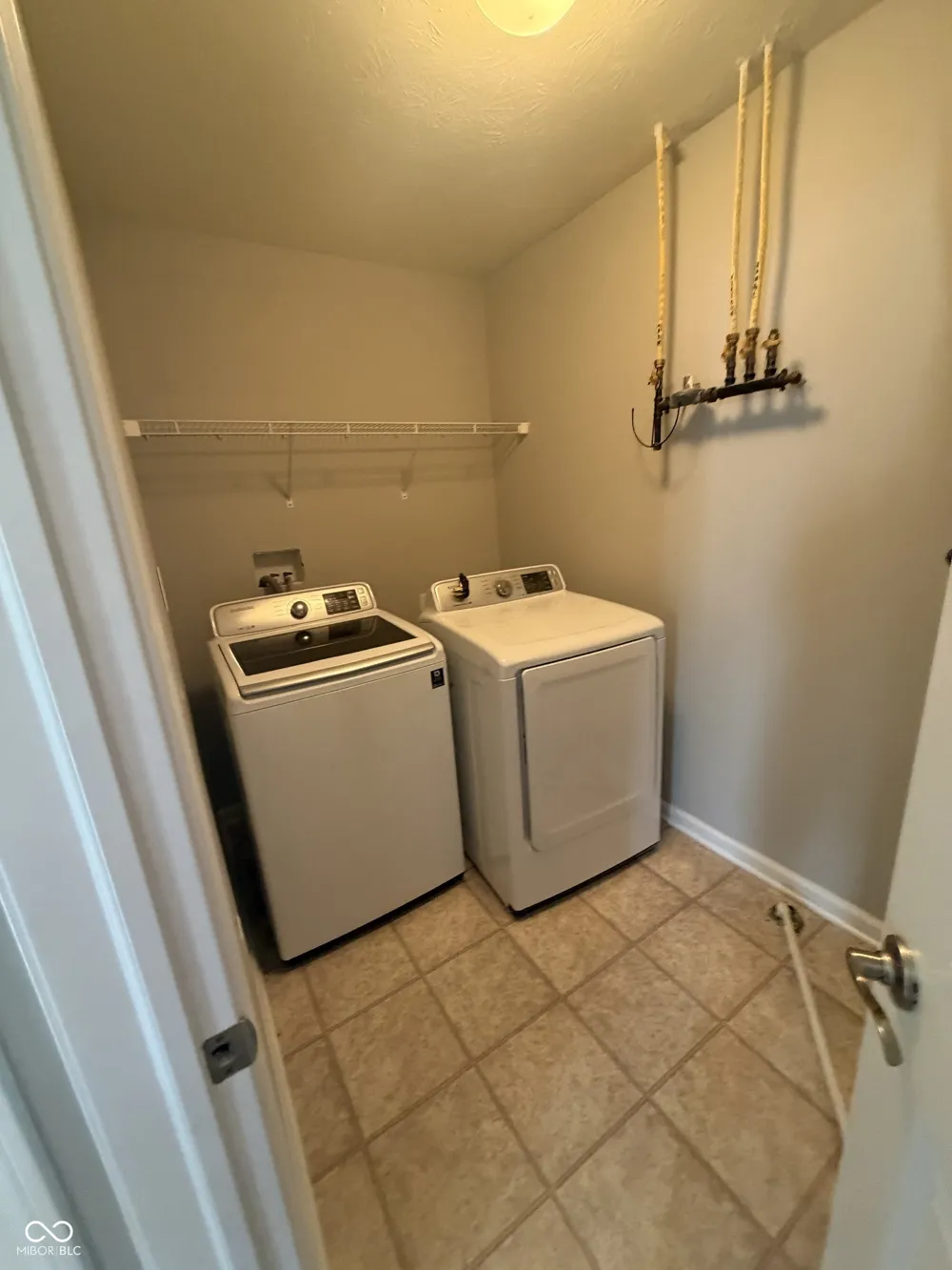9681 Angelica Drive Noblesville, IN 46060