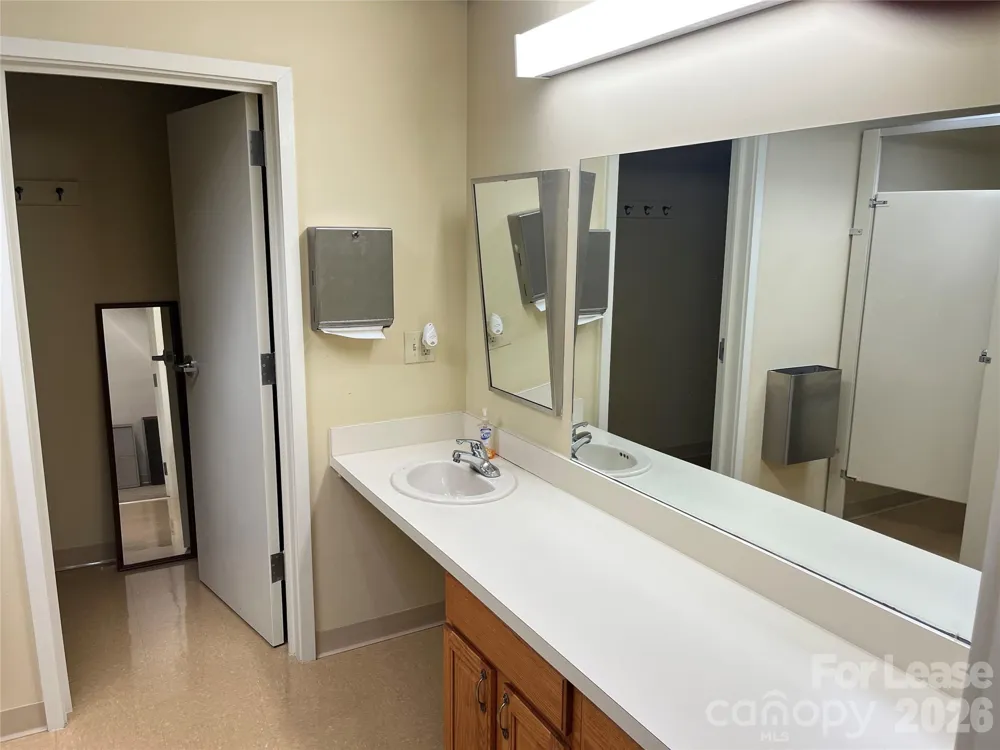 71B Market Street Asheville, NC 28801
