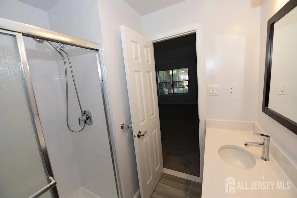 302 Hidden Village Drive Perth Amboy, NJ 08861