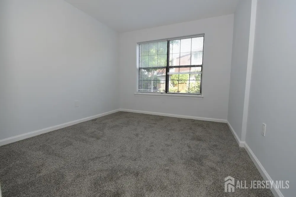 302 Hidden Village Drive Perth Amboy, NJ 08861