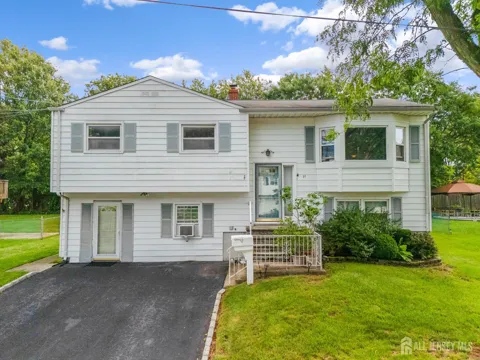 31 Heidi Drive