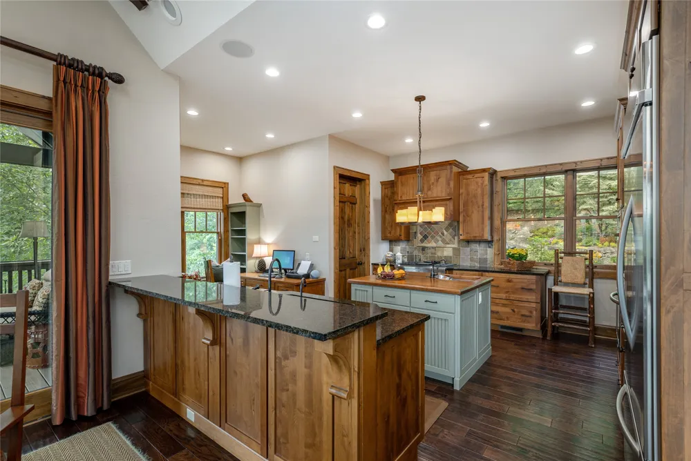 541 Summer Hill Road Cullowhee, NC 28723