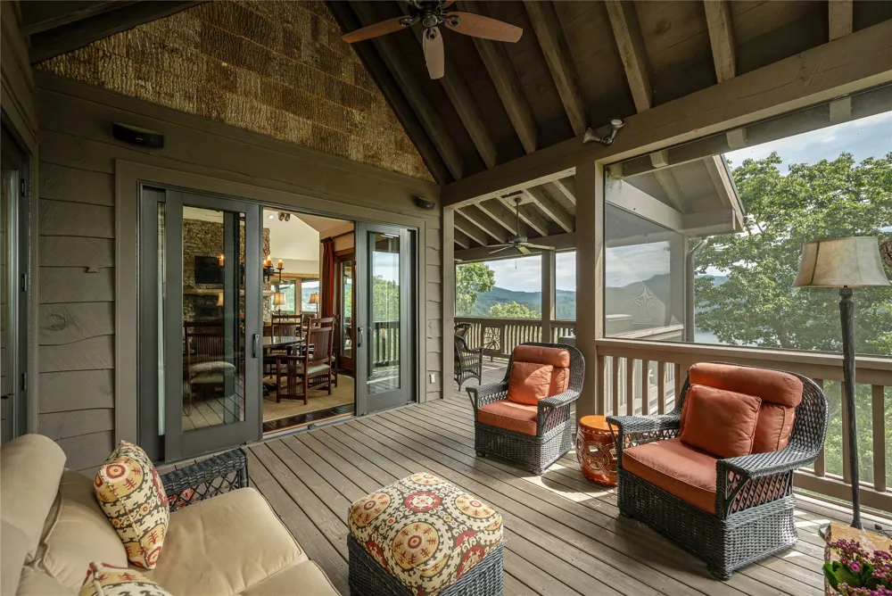 541 Summer Hill Road Cullowhee, NC 28723