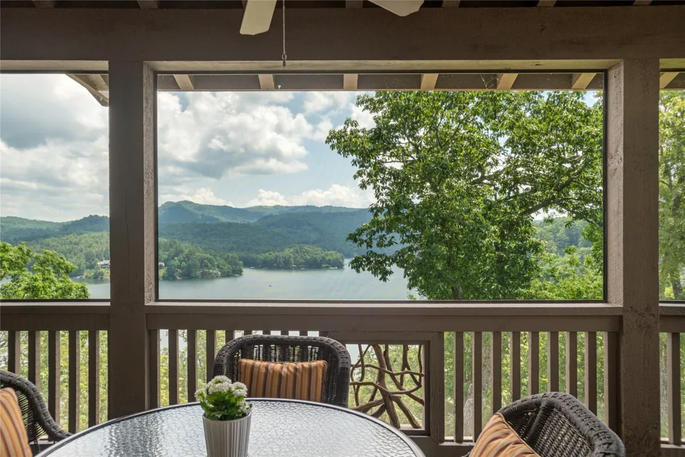 541 Summer Hill Road Cullowhee, NC 28723