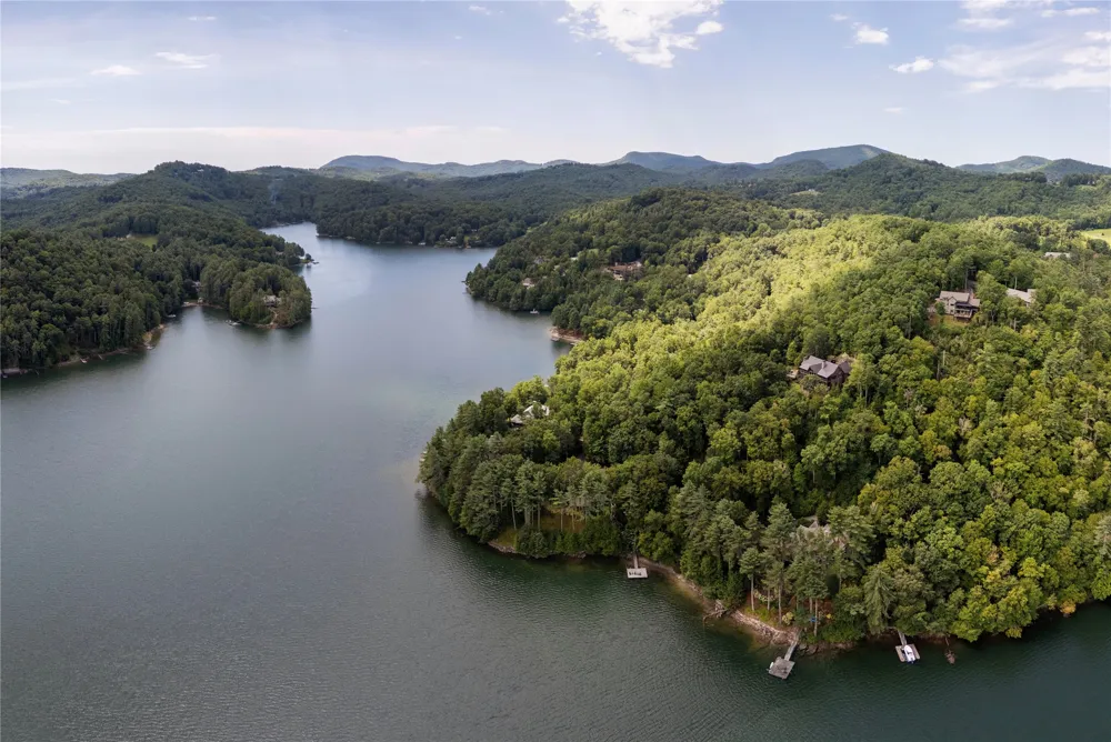 541 Summer Hill Road Cullowhee, NC 28723