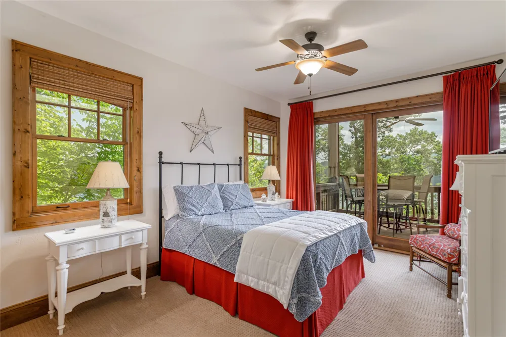 541 Summer Hill Road Cullowhee, NC 28723