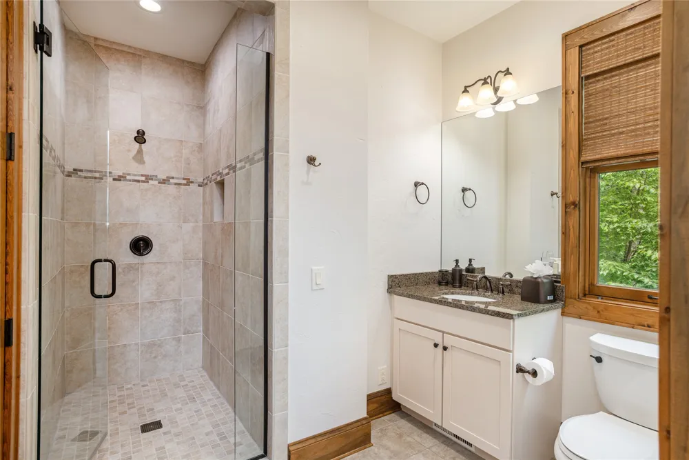 541 Summer Hill Road Cullowhee, NC 28723