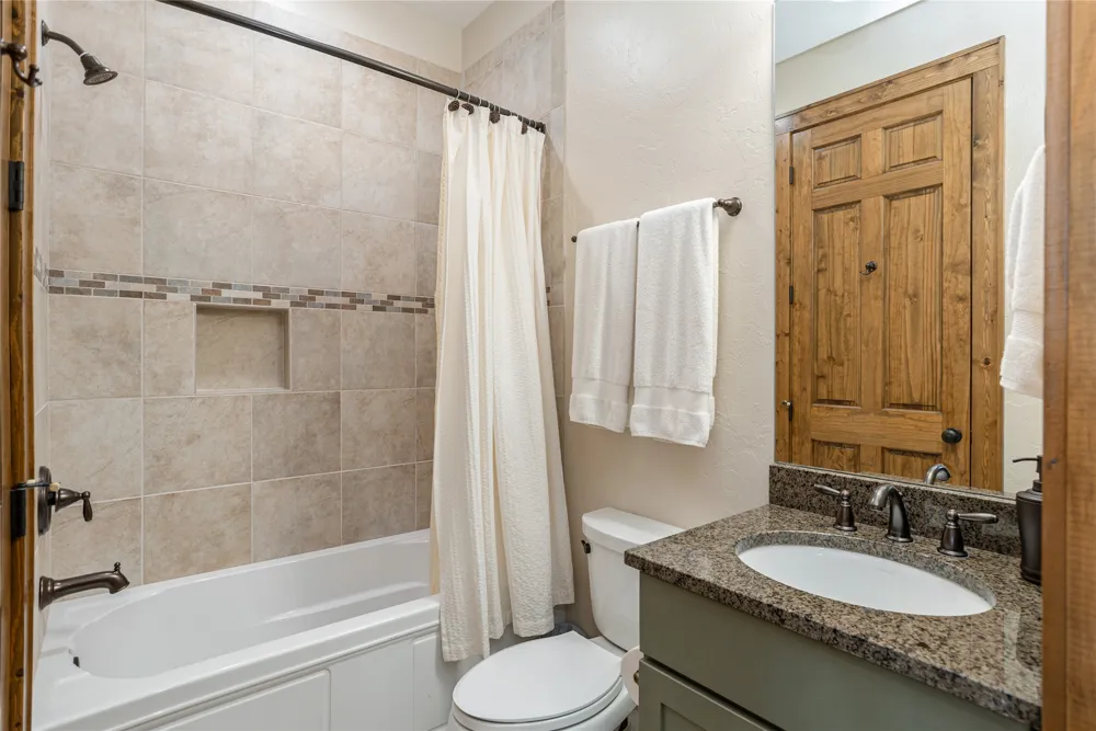 541 Summer Hill Road Cullowhee, NC 28723