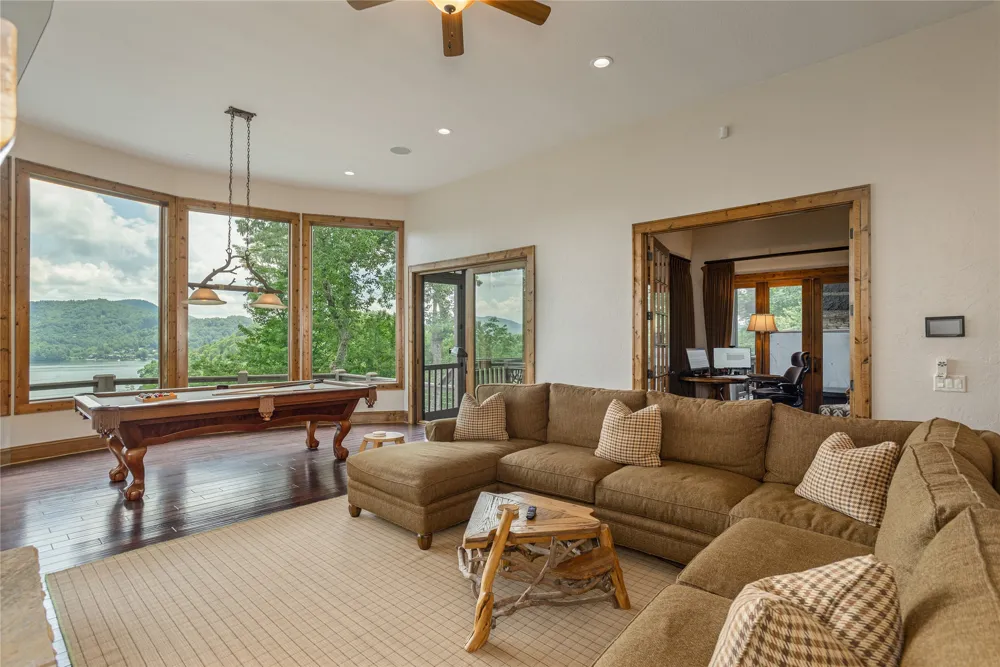 541 Summer Hill Road Cullowhee, NC 28723