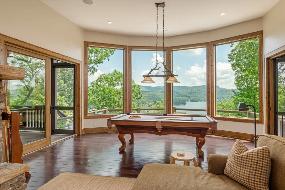 541 Summer Hill Road Cullowhee, NC 28723