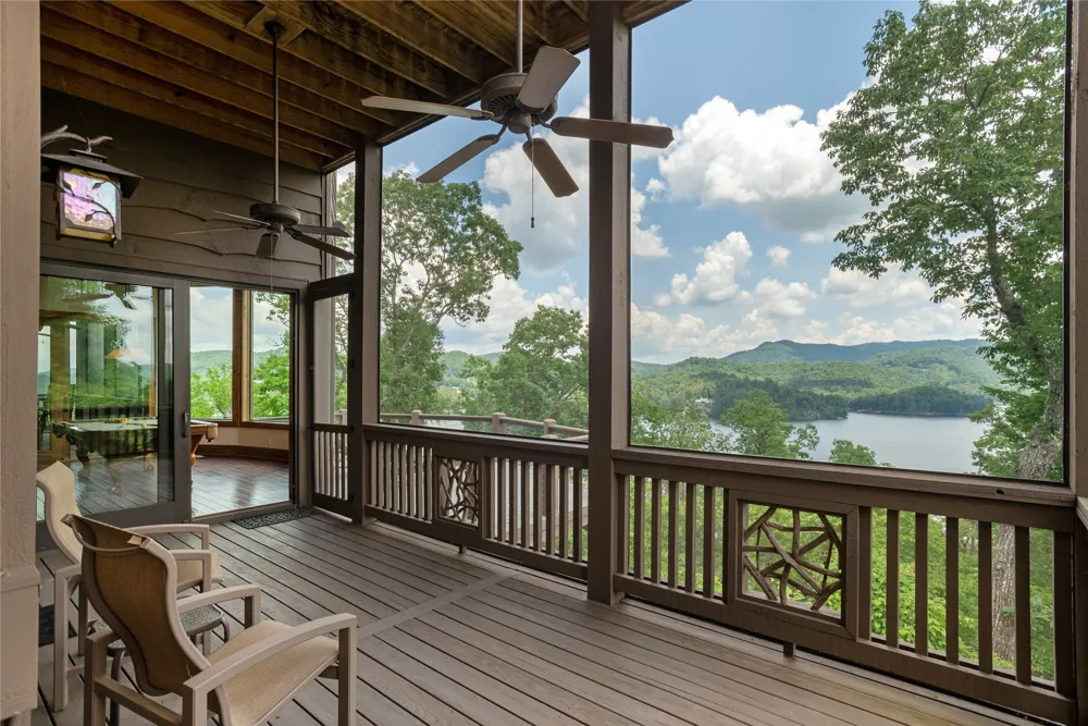 541 Summer Hill Road Cullowhee, NC 28723