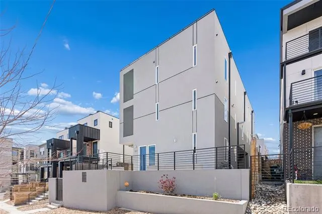 1235 Perry Street Denver, CO 80204