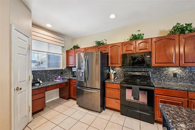 13527 W 63rd Way Arvada, CO 80004