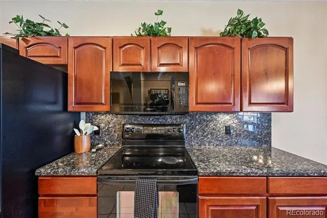 13527 W 63rd Way Arvada, CO 80004