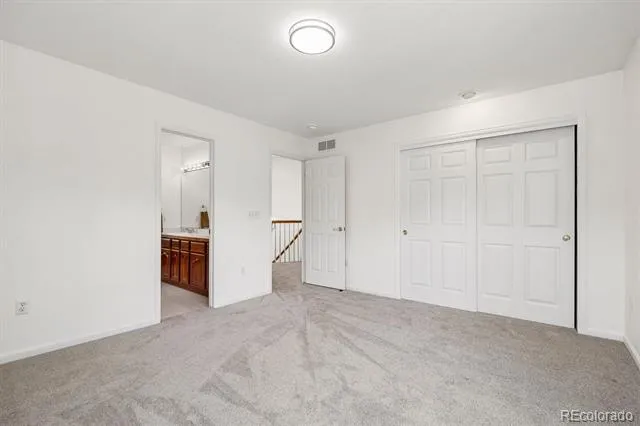 6129 S Newark Way Englewood, CO 80111