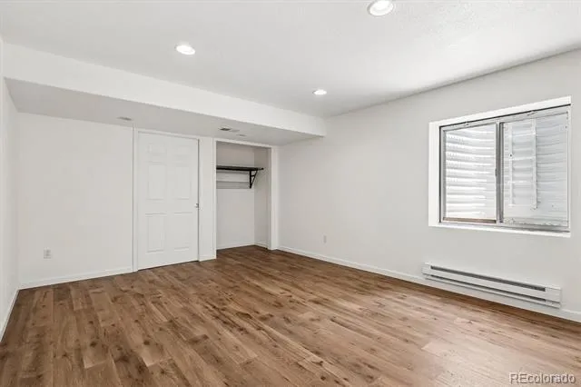 6129 S Newark Way Englewood, CO 80111