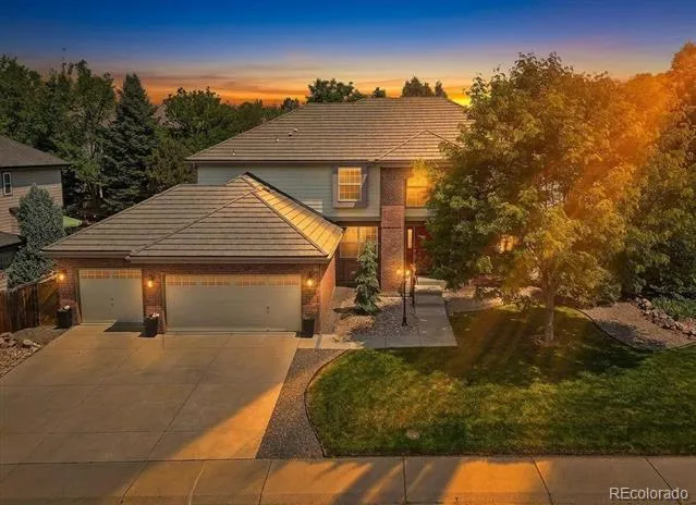 6129 S Newark Way Englewood, CO 80111