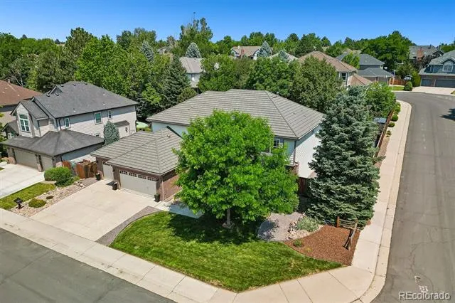 6129 S Newark Way Englewood, CO 80111