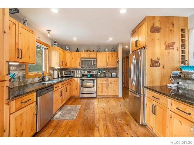 270 Choctaw Road Lyons, CO 80540