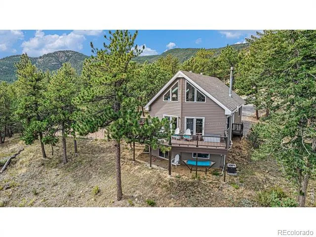 270 Choctaw Road Lyons, CO 80540