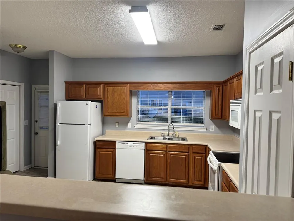 2468 brianna Drive Hampton, GA 30228
