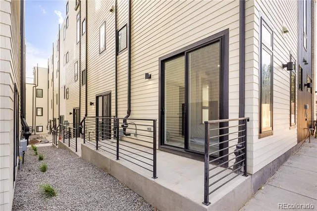1230 ZENOBIA STREET #6 Denver, CO 80204