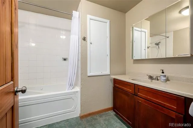 260 Pine Drive Idaho Springs, CO 80452