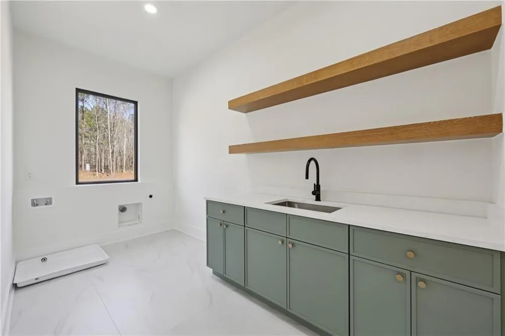 93 Rocky Ridge Way Auburn, GA 30011