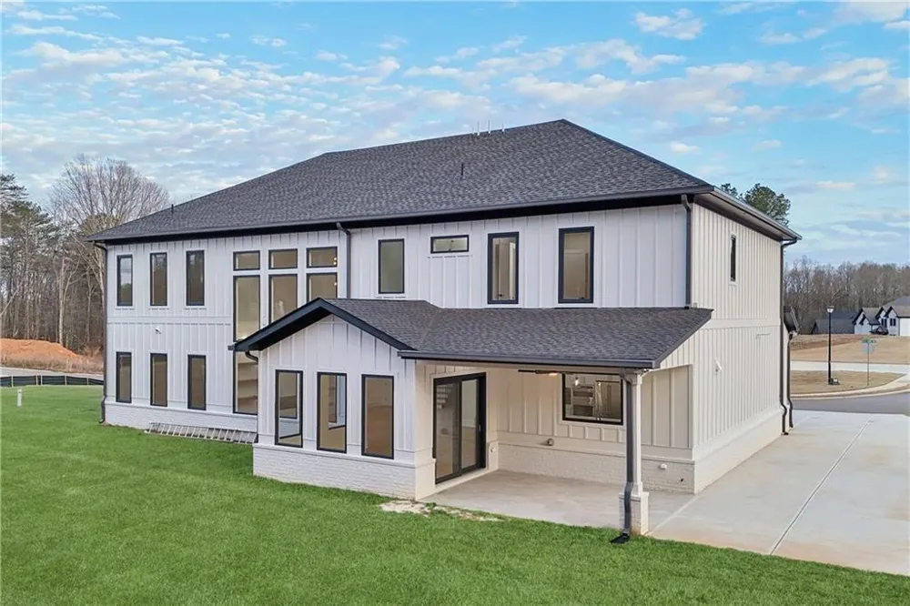 93 Rocky Ridge Way Auburn, GA 30011