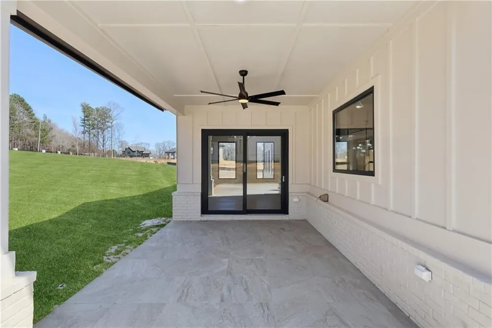 93 Rocky Ridge Way Auburn, GA 30011
