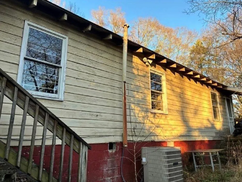 608 E Wall Street Griffin, GA 30223