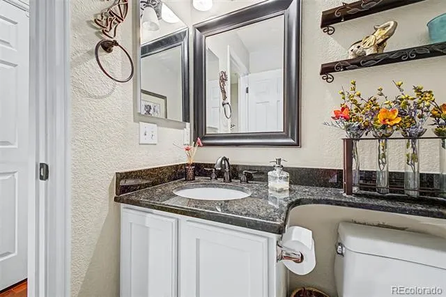 4 Whitehaven Circle Highlands Ranch, CO 80129