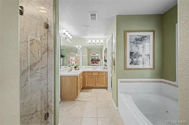4 Whitehaven Circle Highlands Ranch, CO 80129