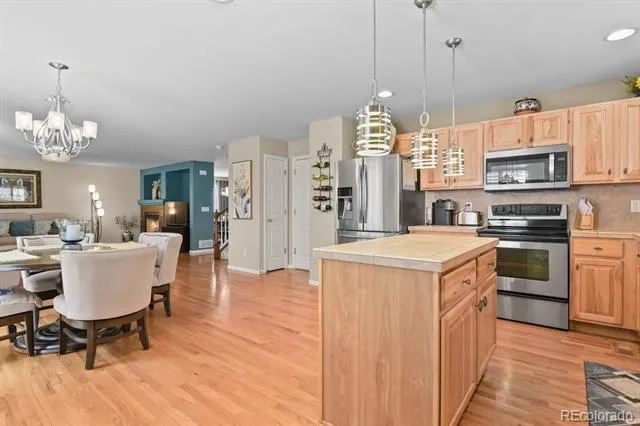 9287 W Rice Avenue Littleton, CO 80123