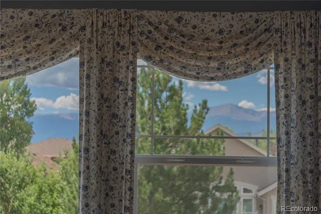 3519 Oak Meadow Drive Colorado Springs, CO 80920