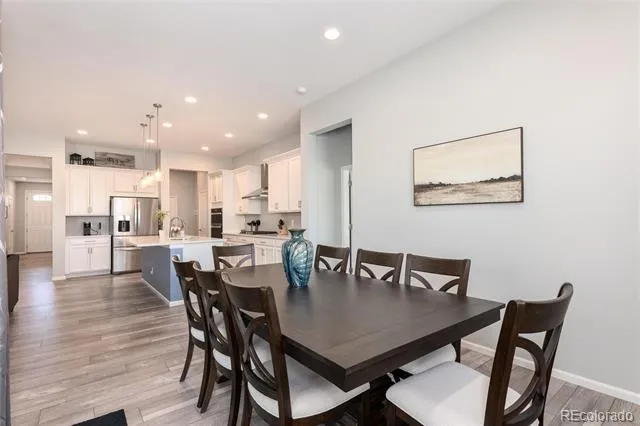 6807 S Riverwood Way Aurora, CO 80016