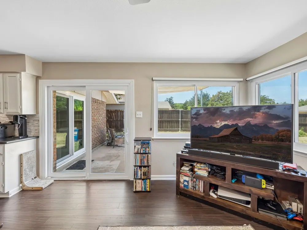 1809 Windsong Trail Richardson, TX 75081