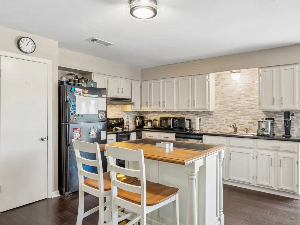 1809 Windsong Trail Richardson, TX 75081